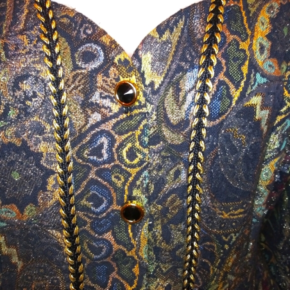 Vintage 1980's Sparkly Gold Brocade Medieval/Steampunk Style Jacket - Picture 3 of 10
